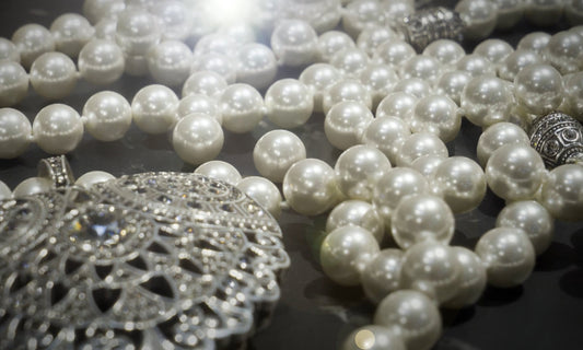 Pretty In Pearls - The Pearl Story